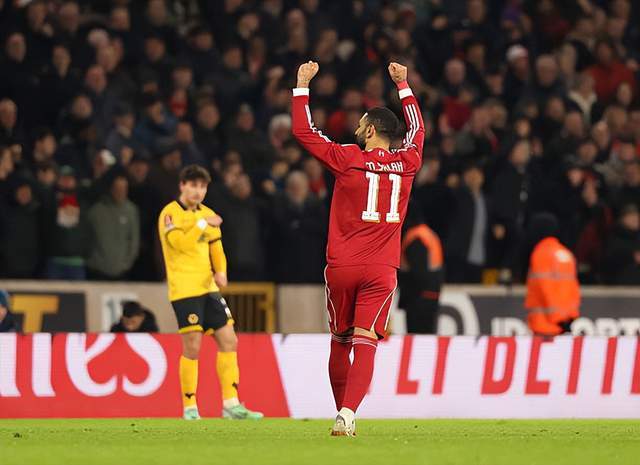 iqiyi-3-1！萨拉赫建功，飞翼2分钟传射，1.1亿先生复出，利物浦雪耻